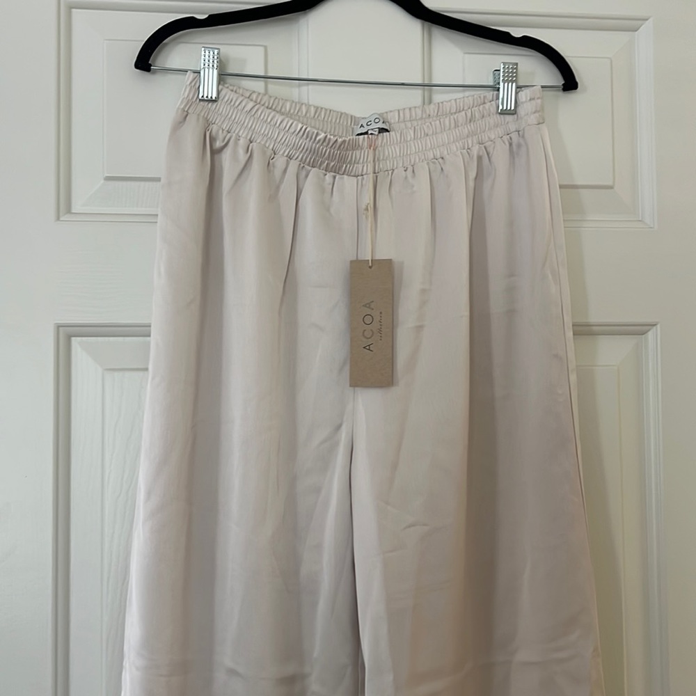 Wide leg satin pants